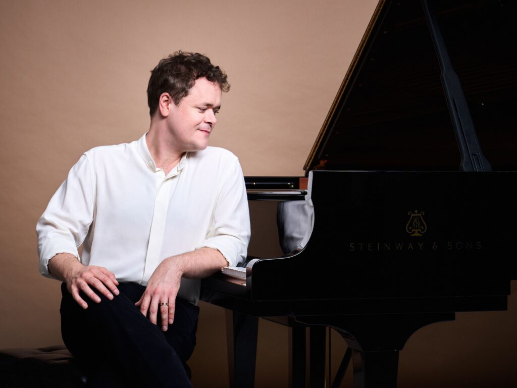 Benjamin Grosvenor – at St John’s College Auditorium (entry via the gate at 8 Parks Road, OX1 3PD)